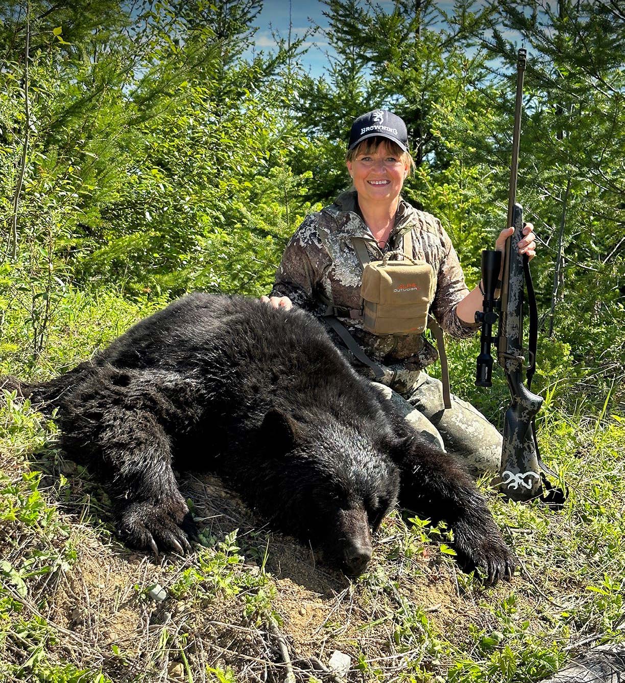 Bear Hunts Over Bait – What you need to know. » Outdoors International