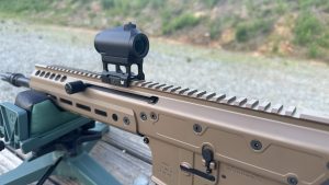 PSA Jakl Review Monolithic top rail with mounted optic