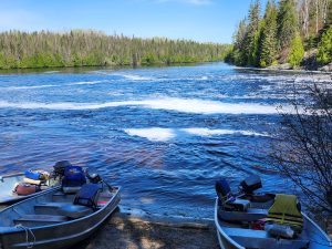 Shore lunch location