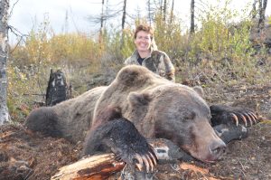 Vanessa Harrop with Grizzly Bear