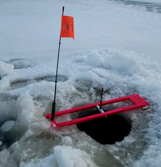 ice fishing tip up